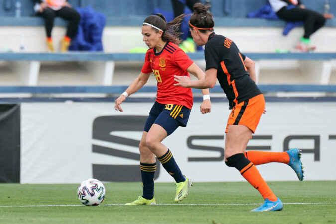 83 minutos para Cardona en la victoria de España ante Holanda (1-0)