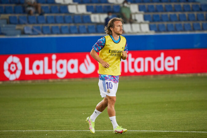 Luka Modric se lesiona y será baja para el partido contra el Levante