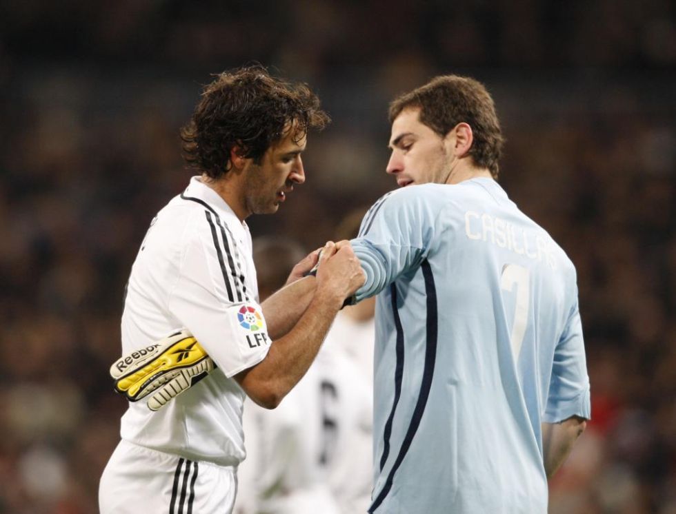 Iker Casillas mejores momentos brazalete capitán Real Madrid Raúl