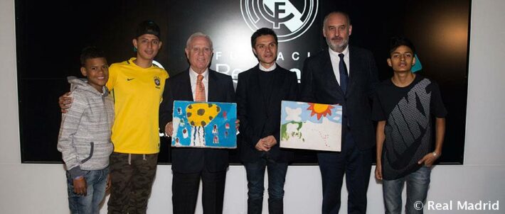 Firma Fundación Cecilia Rivadeneira La Fundación Cecilia Rivadeneira renueva su colaboración para Ecuador con la Fundación Real Madrid