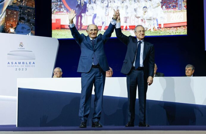 Oficial | Pirri, elegido presidente de honor del Real Madrid