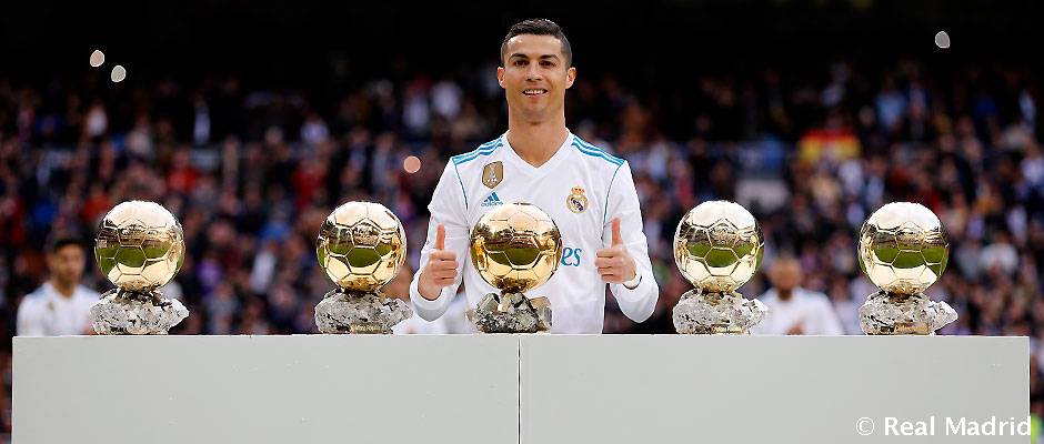 Cristiano Ronaldo ofreció su quinto Balón de Oro al Bernabéu