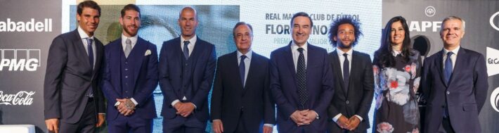 Florentino Pérez, galardonado en los Premios Los Leones 2017 de ‘El Español’