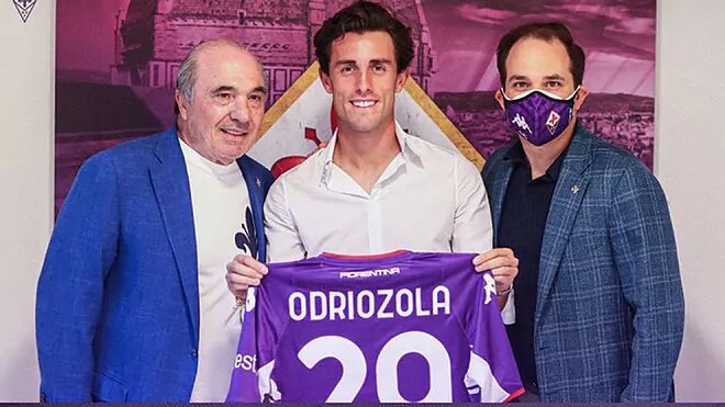 Álvaro Odriozola, cedido a la Fiorentina
