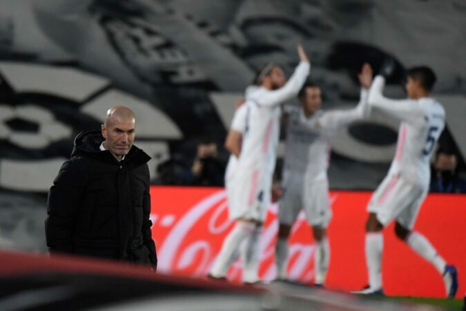 Meritocracia blanca 8×28 ‘Courtois, Karim y los muebles en su sitio’ | Post Real Madrid 3-1 Athletic de Bilbao