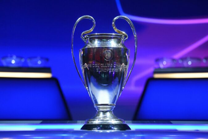 El Real Madrid conocerá el lunes a su rival en los octavos de final de la Champions
