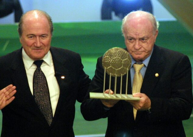 Se cumplen 23 años desde que el Real Madrid fue elegido el Mejor Club del Siglo XX