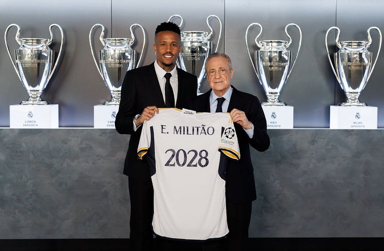 Oficial | El Real Madrid renueva a Militao hasta 2028.