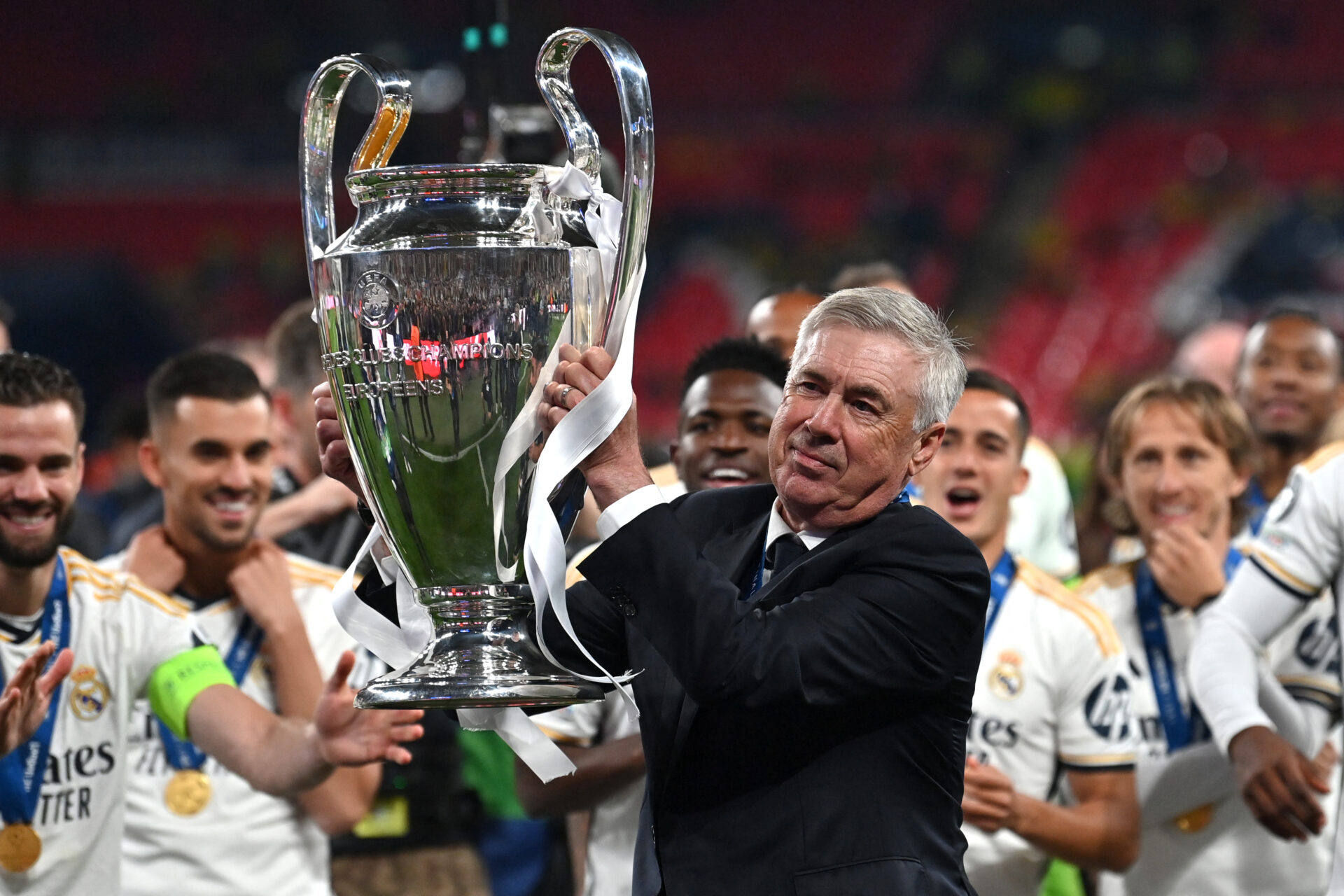 Carlo Ancelotti, el único entrenador que ha ganado cinco Champions League.