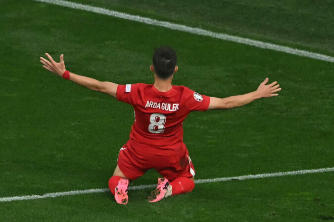 Arda Güler debuta con golazo en una Eurocopa y supera a Cristiano Ronaldo