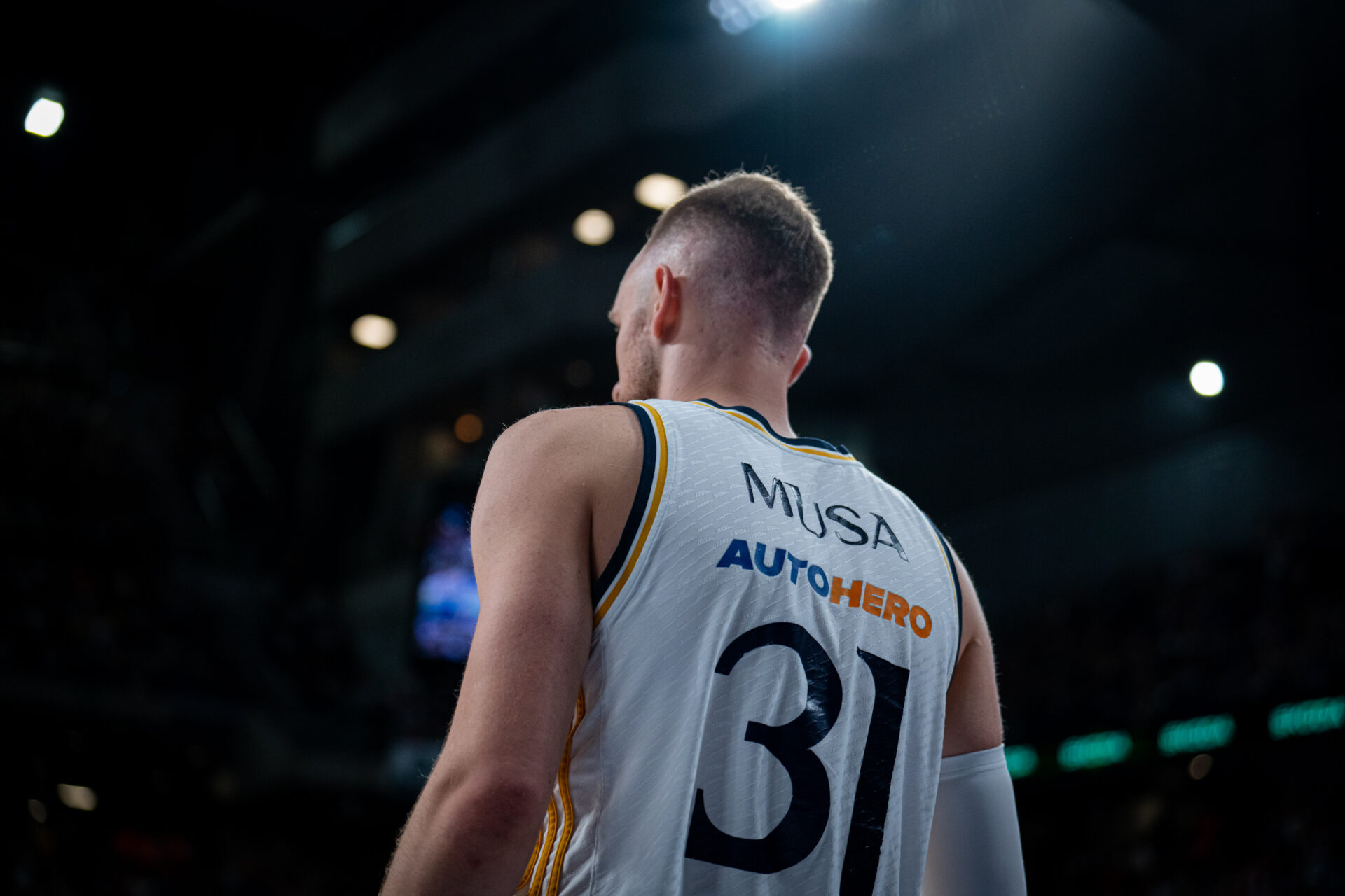 Dzanan Musa renovado una temporada más