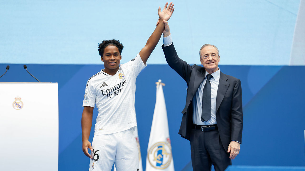 Presentación Endrick Real Madrid Florentino Pérez Santiago Bernabéu