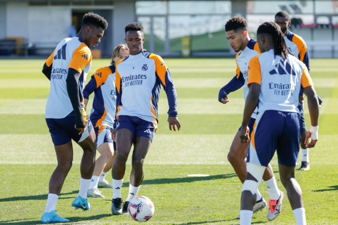 Camavinga y Carvajal, presentes en el último entrenamiento antes del derbi