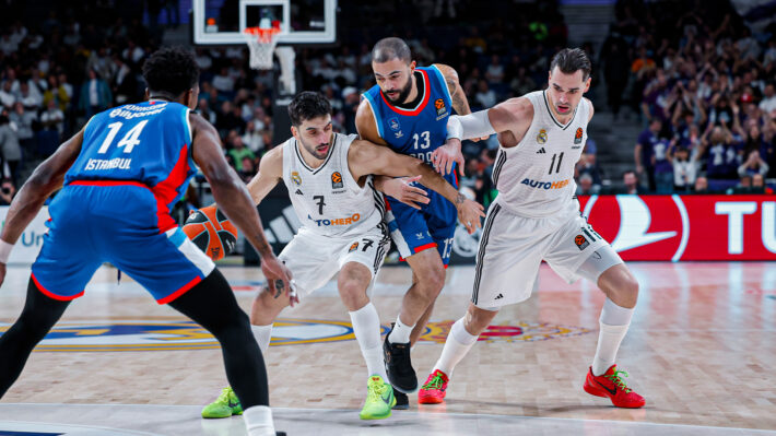 Crónica Euroliga | El Madrid rozó la remontada tras una primera parte desastrosa (64-74)