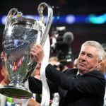 Ancelotti recibe el premio The Best al mejor entrenador