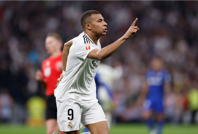 Dosis de moral para Kylian Mbappé