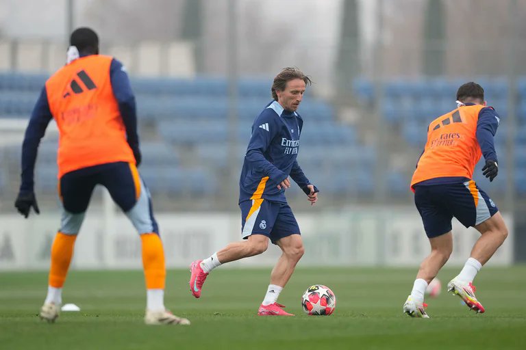 Tchouaméni, presente en el último entrenamiento antes de medirse al Salzburgo