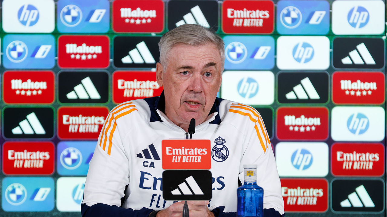 Carlo Ancelotti en rueda de prensa