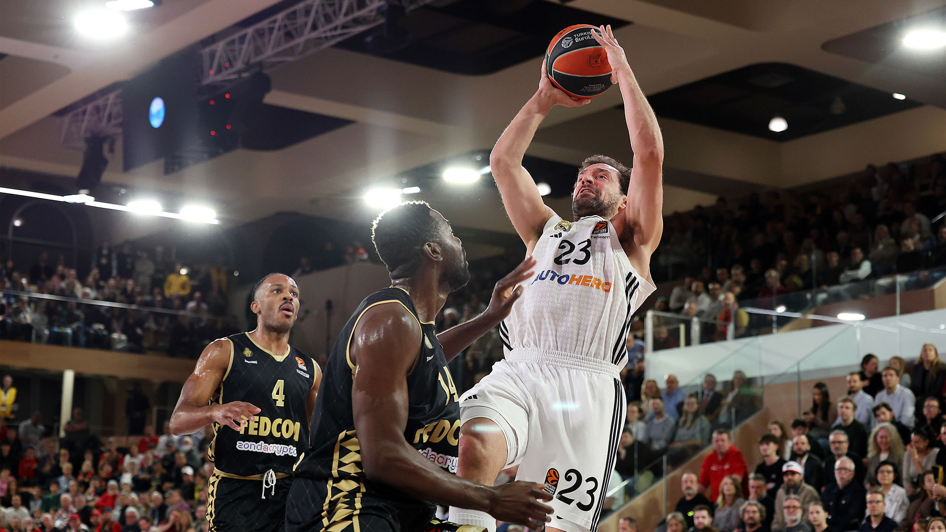 El Real Madrid cayó en Mónaco por 77-73 y no pudo seguir sumando victorias en Euroliga.