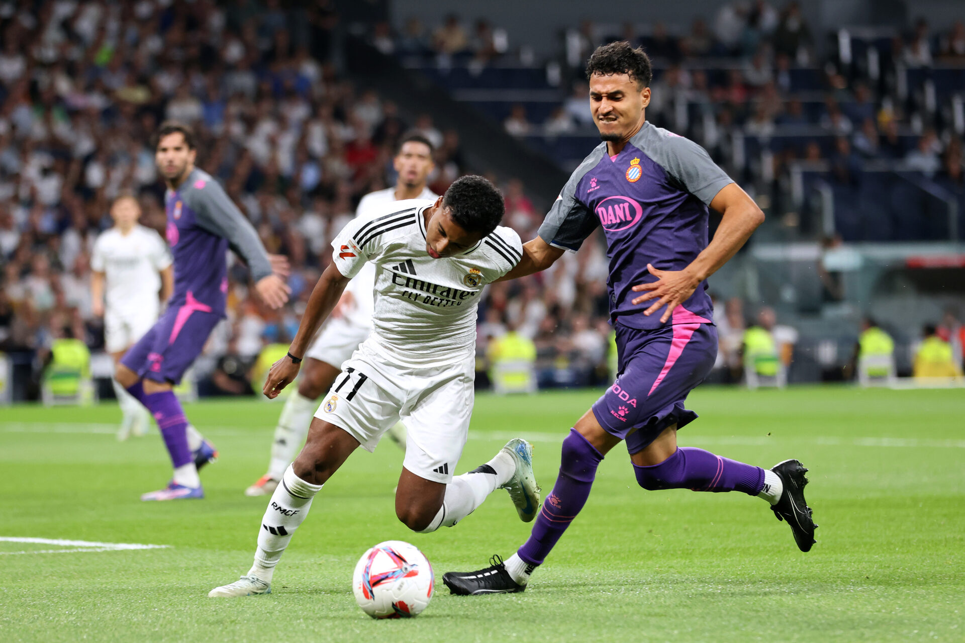 El Real Madrid afronta una importante prueba en su visita a los pericos del RCD Espanyol.