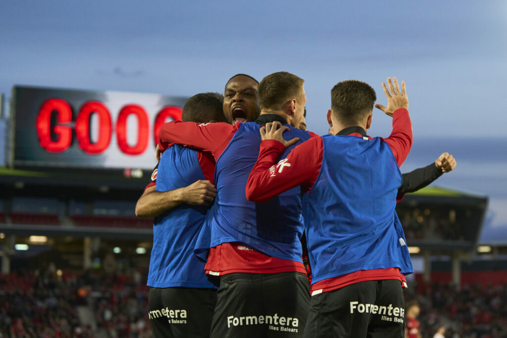 Los jugadores del Mallorca celebran un gol.