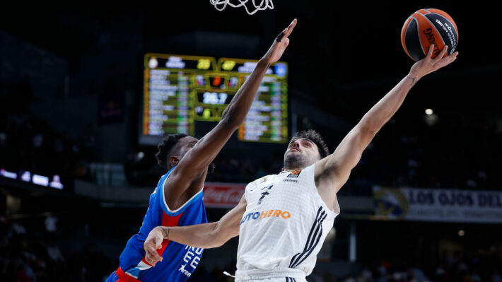 Previa Anadolu Efes – Real Madrid | Shane Larkin y Efes, primer obstáculo en Estambul