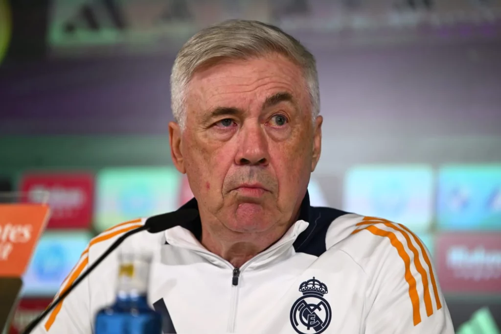 Carlo Ancelotti afirmó en rueda de prensa que "es una Liga que se va a decidir en el último partido".