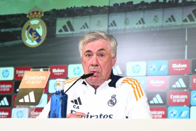 Ancelotti: «Me cansa el tema de la renovación de Vinicius, pero no me preocupa»