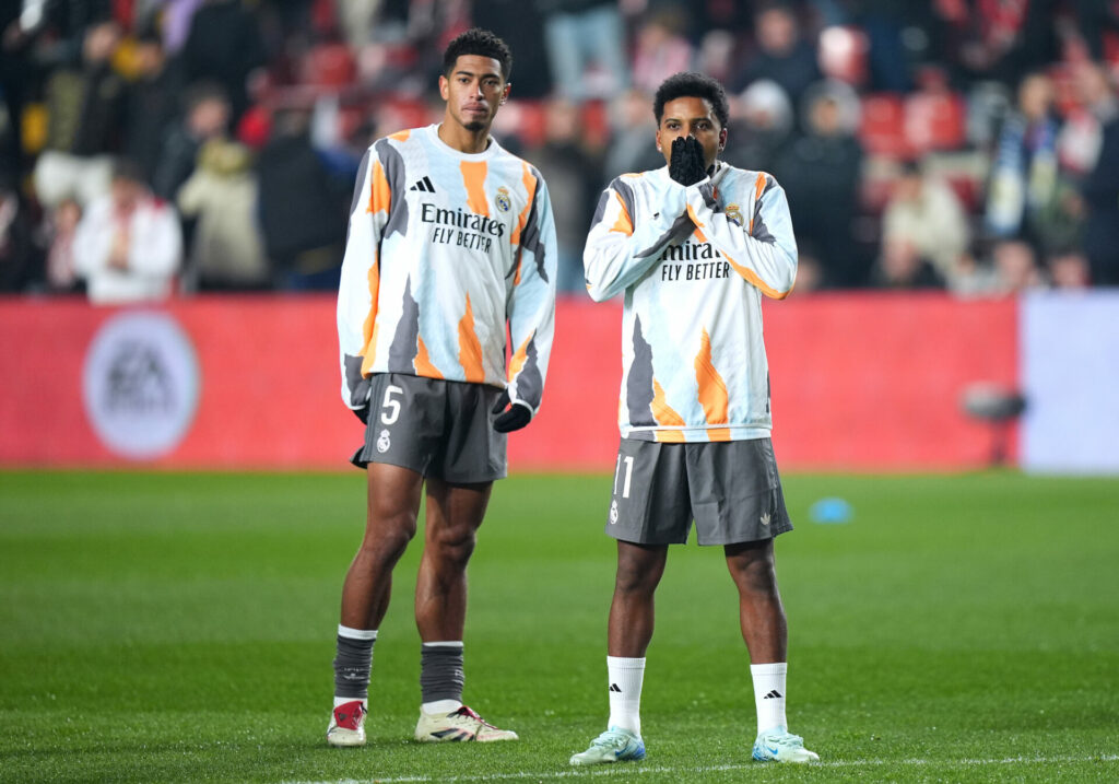 Jude Bellingham y Rodrygo, durante un calentamiento con el Real Madrid.