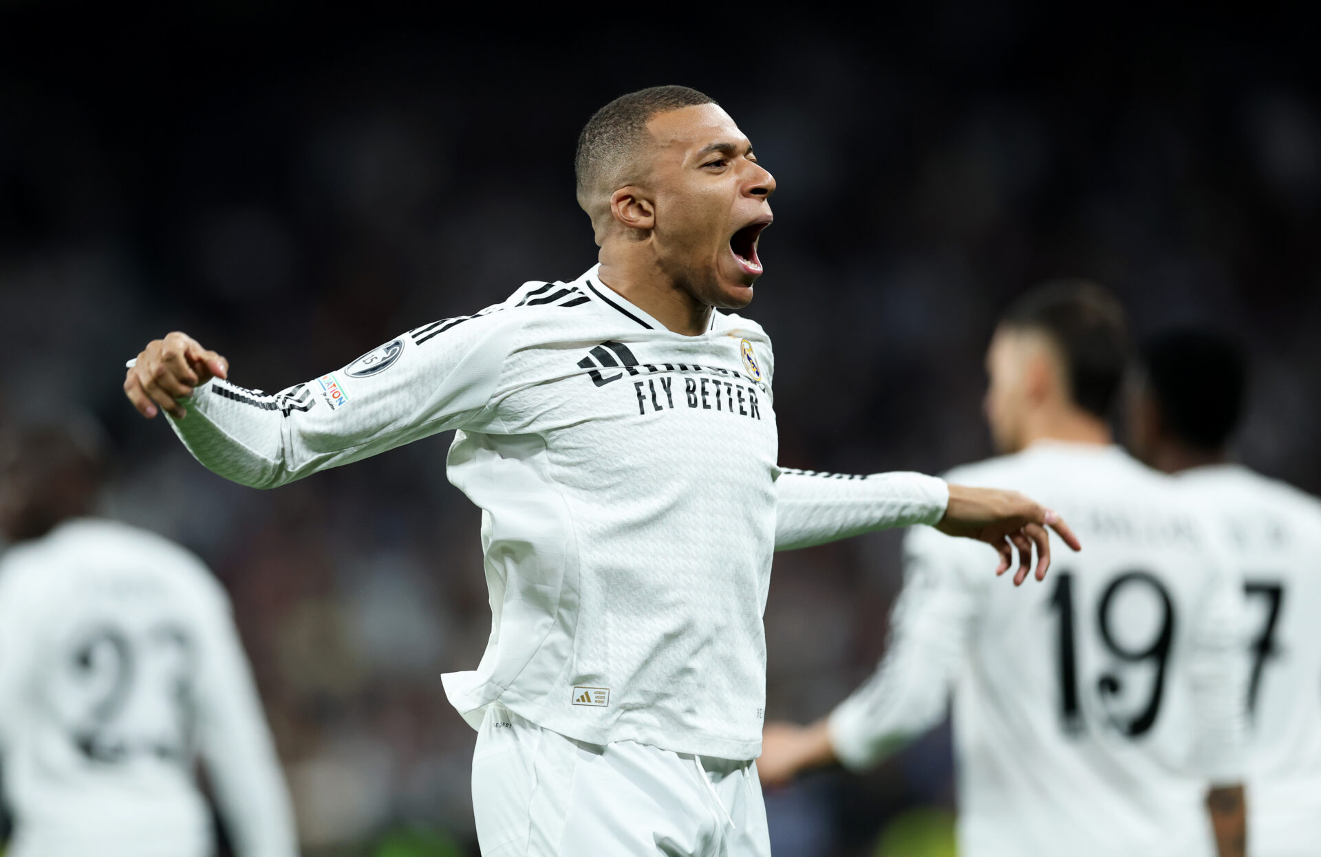 Kylian Mbappé vivió su coronación con su primera gran noche de Champions League como jugador del Real Madrid.