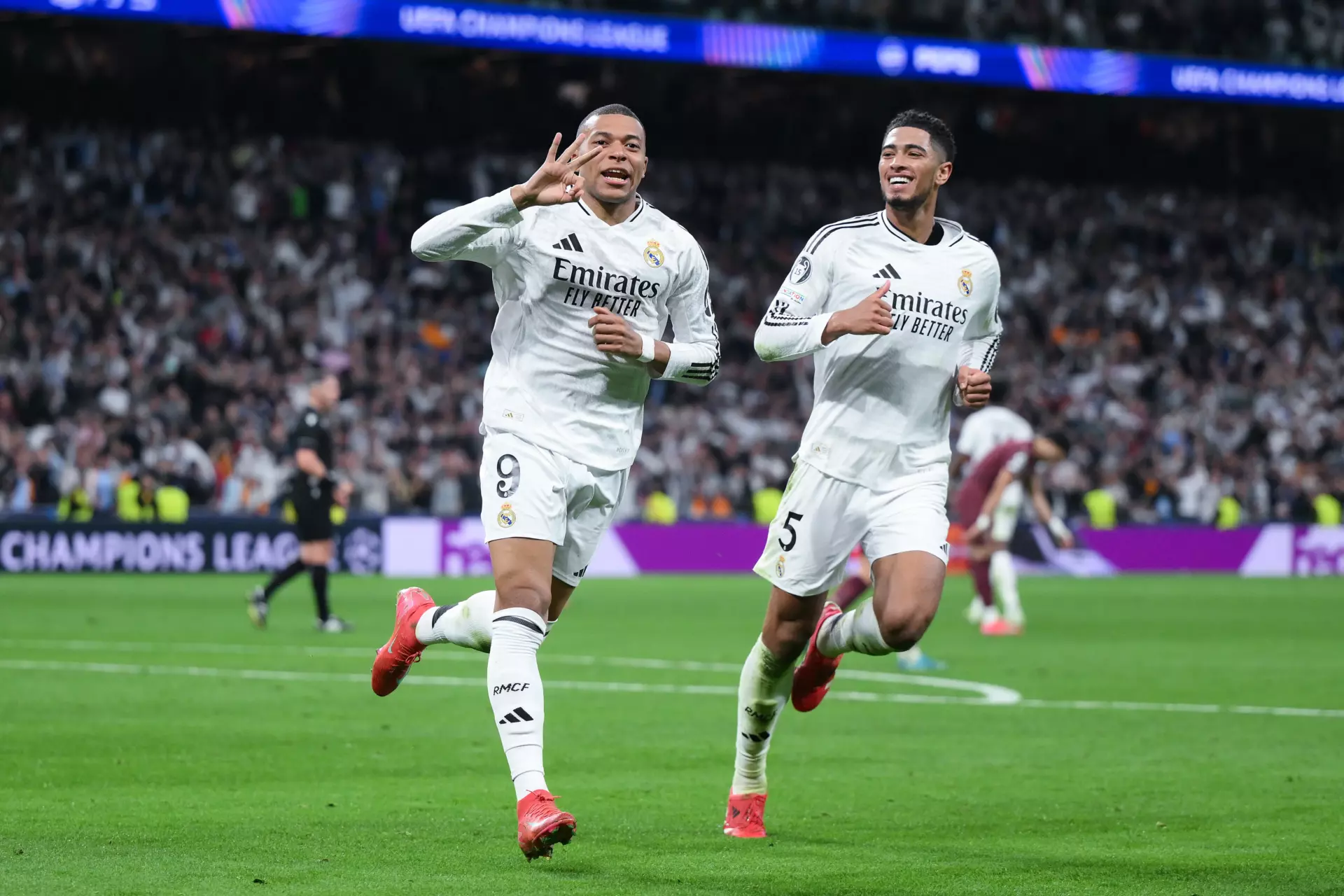 La respuesta a donde ver los partidos de Mbappé y Bellingham con el Real Madrid en Champions League.