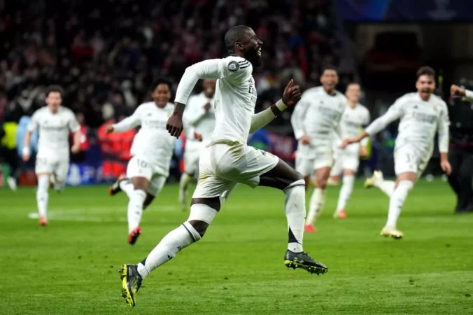 Atlético de Madrid 1-0 Real Madrid (2-4) | El Metropolitano abre paso al rey