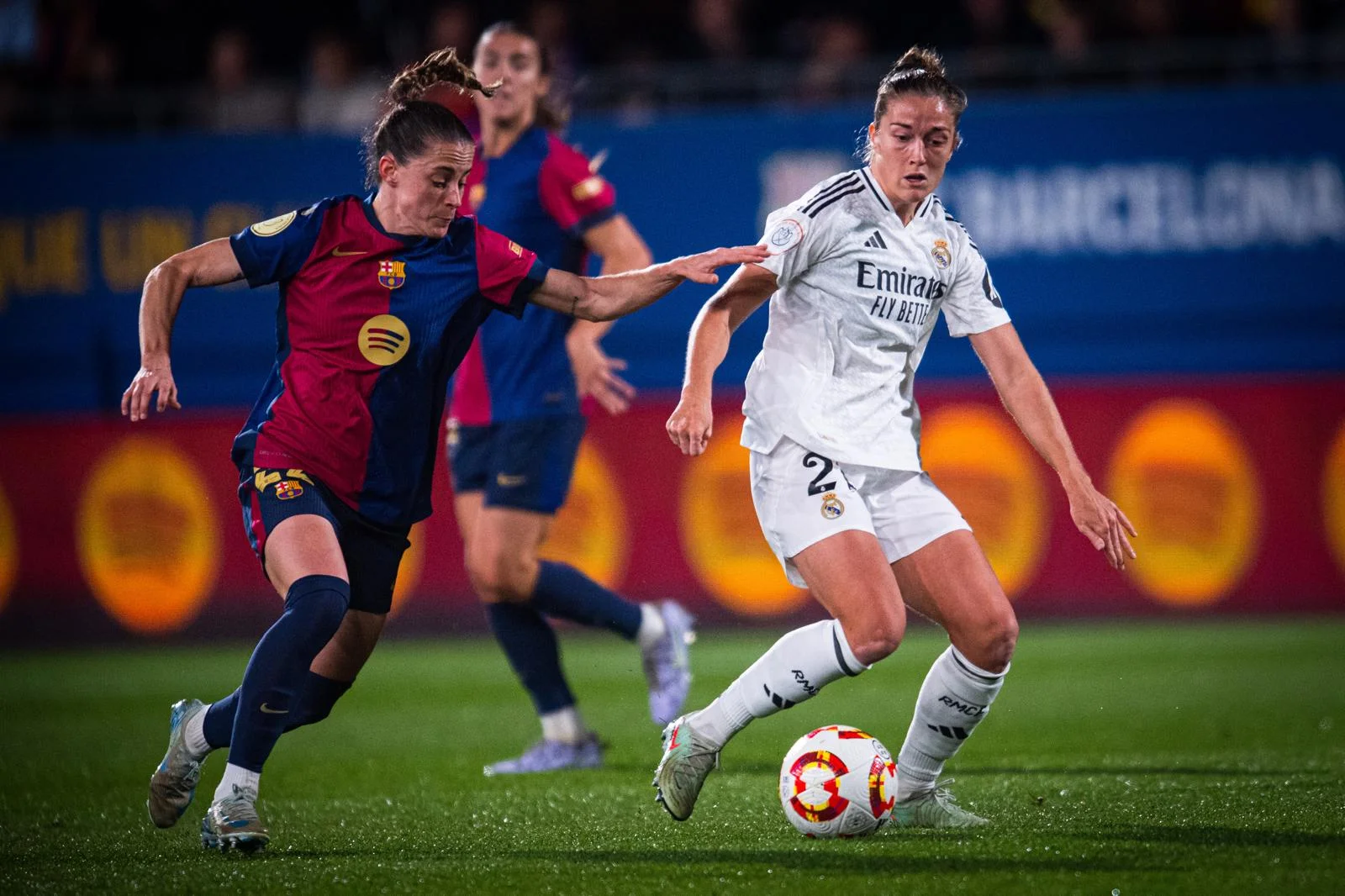 El Real Madrid Femenino quedó eliminado de la Copa de la Reina tras perder 3-1 contra el Barcelona.