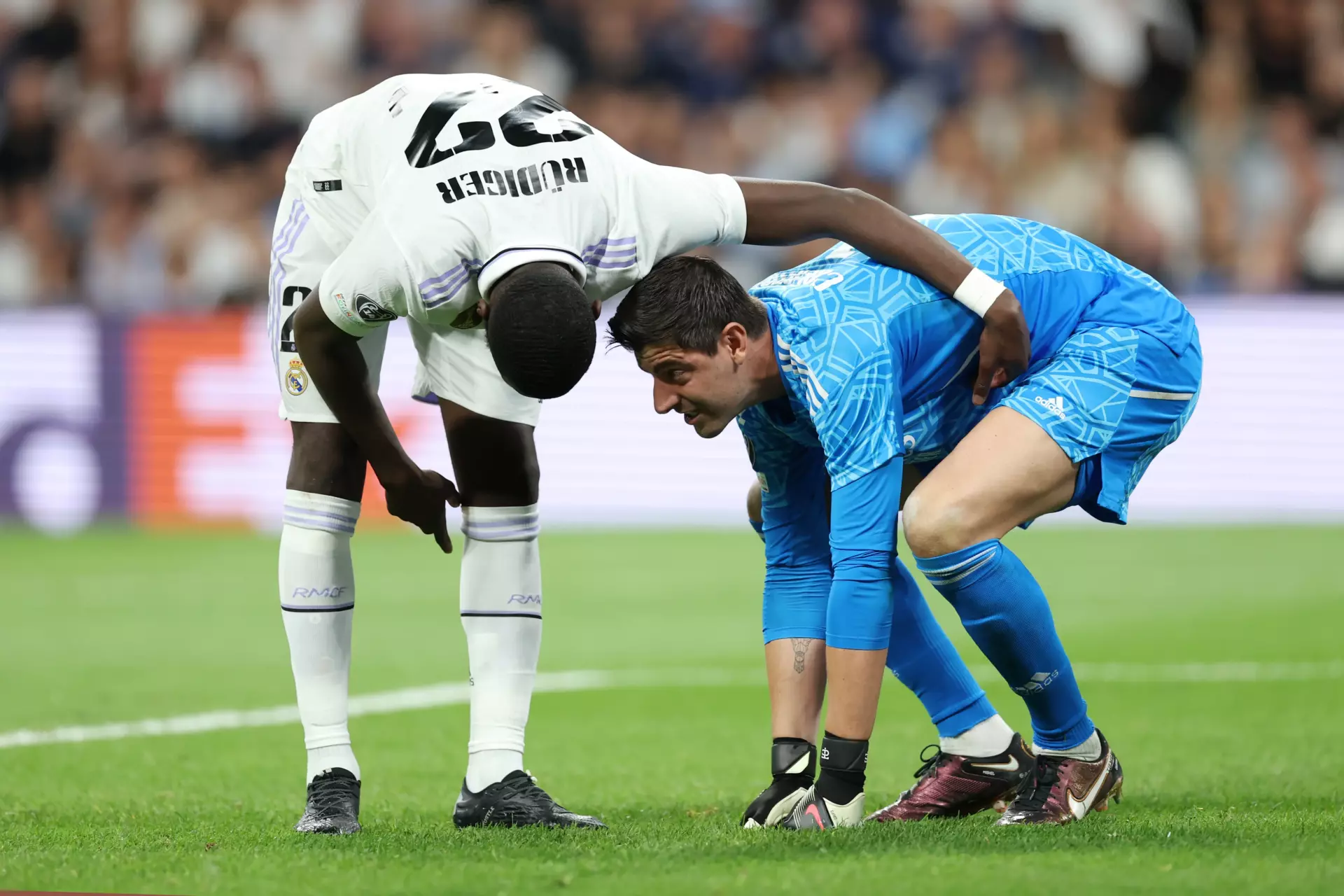 Courtois y Rüdiger han sido duda contra el Atlético por lesión en Champions