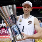 Fabien Causeur vuelve a casa