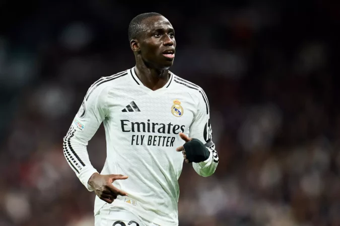 Confirmada la lesión de Mendy: los partidos que se perderá con el Real Madrid