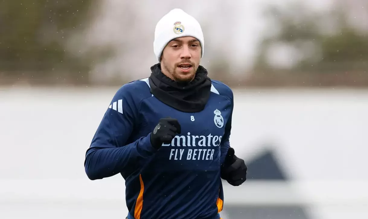 Fede Valverde ha participado en el último entrenamiento del Real Madrid antes del Euroderbi contra el Atlético.