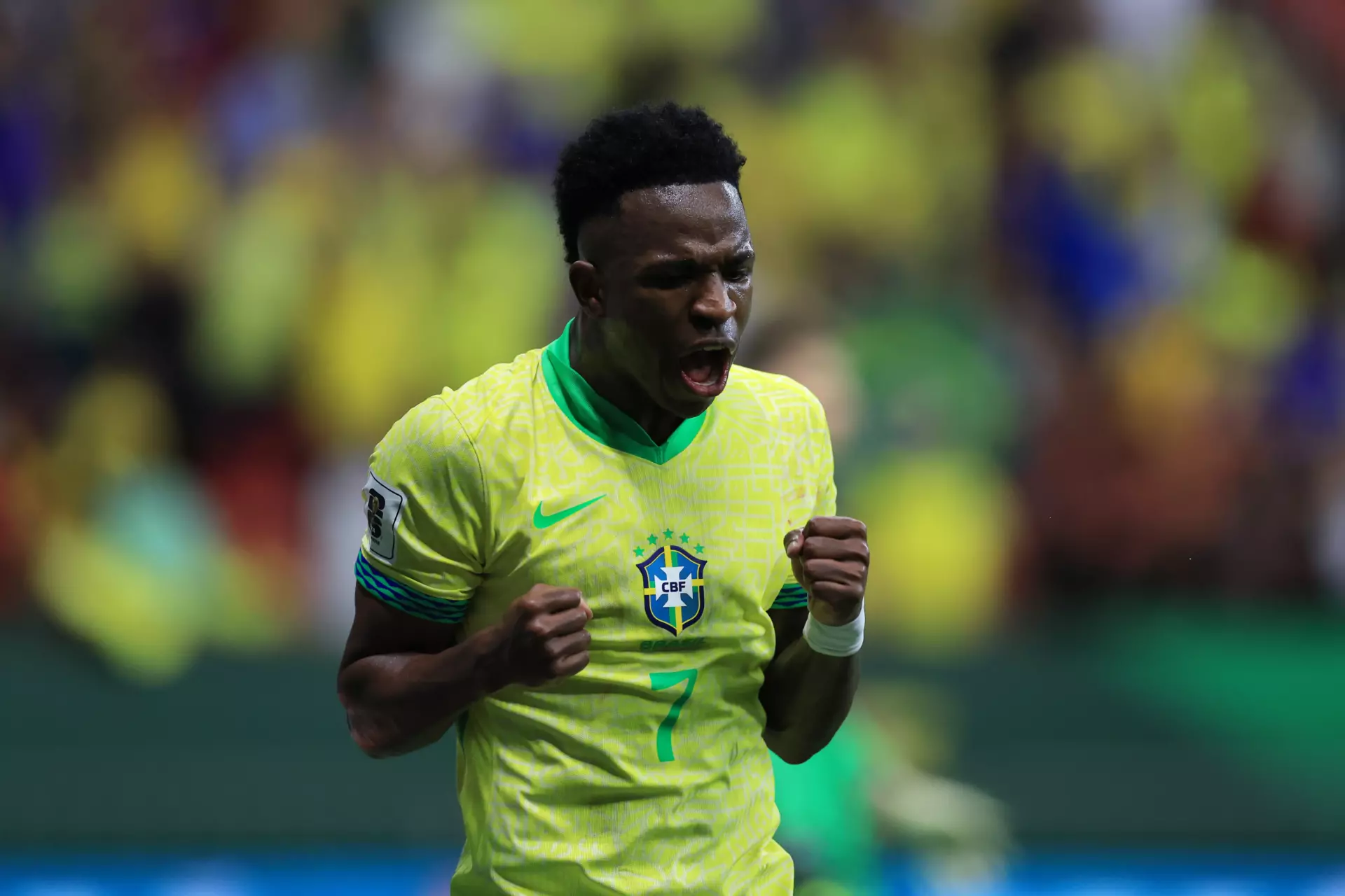 Vinicius marcó la diferencia para Brasil en su victoria por 2-1 contra Colombia en las Eliminatorias para la Copa del Mundo.