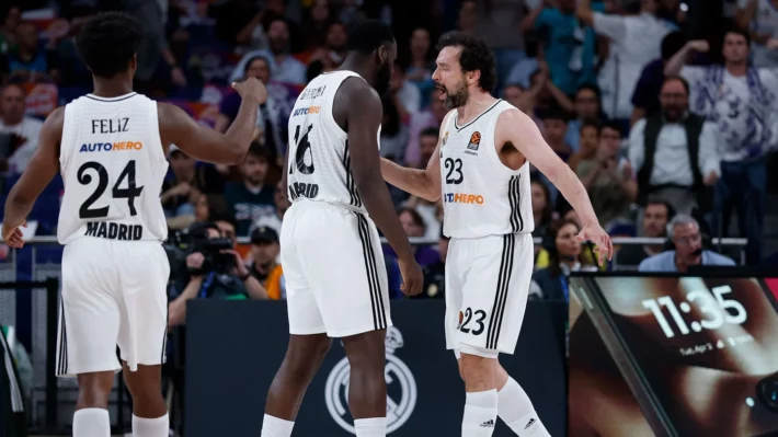 Real Madrid 80-72 Olympiacos BC | La defensa mantiene al Madrid con vida Real Madrid 80-72 Olympiacos BC | La defensa mantiene al Madrid con vida