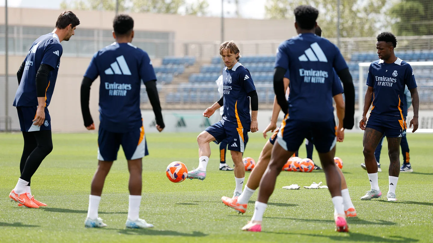 La cantera, protagonista en el último entrenamiento del Real Madrid antes de recibir al Celta de Vigo El Real Madrid se ha entrenado por última vez antes de jugar contra el RC Celta de Vigo.