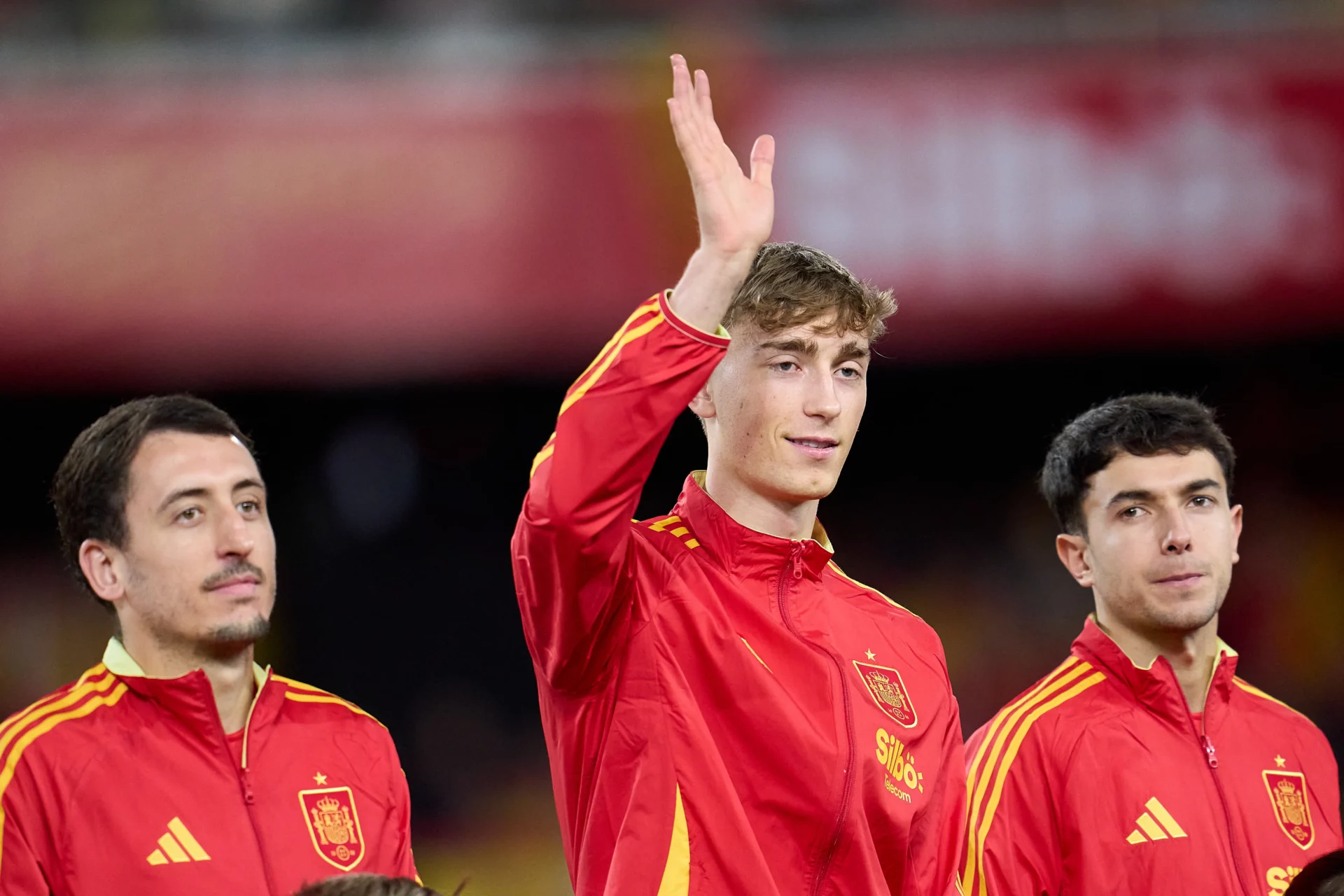 El fichaje de Huijsen por el Real Madrid rompe varios récords El fichaje de Huijsen por el Real Madrid ha roto varios récords