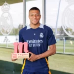 Mbappé, elegido mejor jugador del Real Madrid esta temporada: «Soy muy feliz»