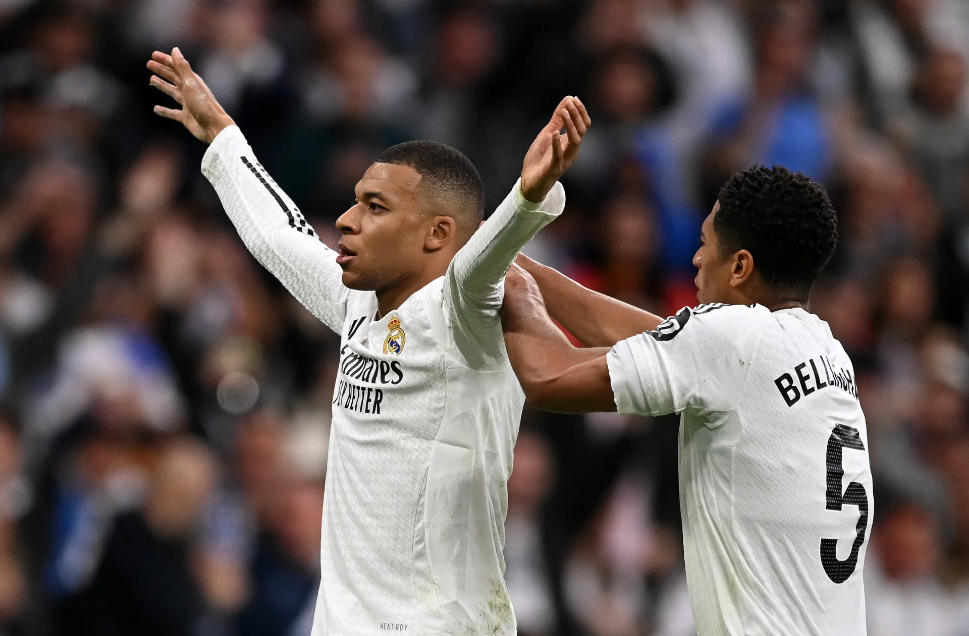 Calificaciones Blancas | Real Madrid 3-2 Celta de Vigo Mbappé celebra uno de sus dos goles con el Real Madrid al Celta de Vigo.