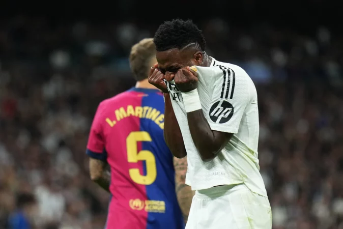 Vinicius, en busca del «gol perdido» en los Clásicos Vinicius, en busca del «gol perdido» en los Clásicos
