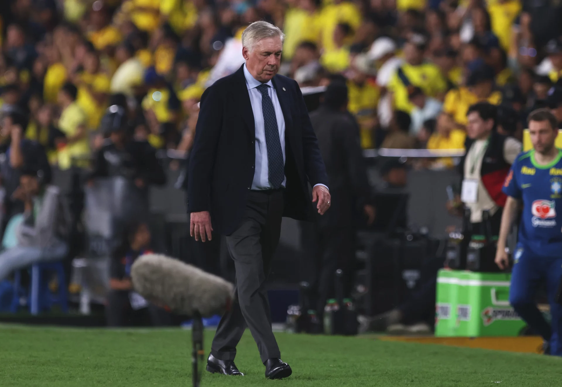 Ancelotti arranca su etapa con Brasil con dudas y sin goles Ancelotti se marcha cabizbajo tras su debut con Brasil ante Ecuador
