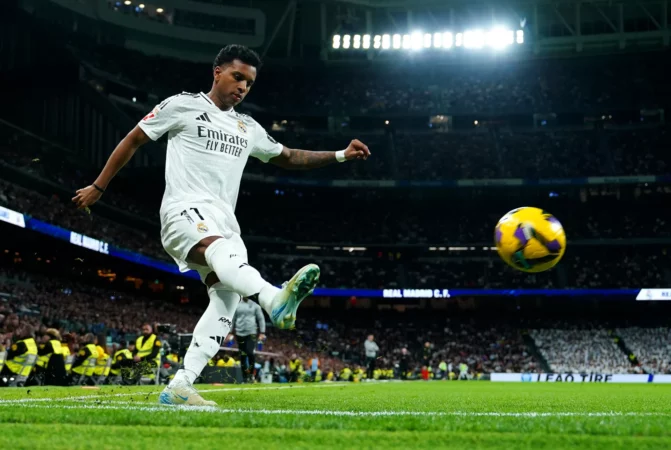 El Arsenal sueña con el fichaje de Rodrygo: «Es un fenómeno» El Arsenal sueña con el fichaje de Rodrygo: «Es un fenómeno»