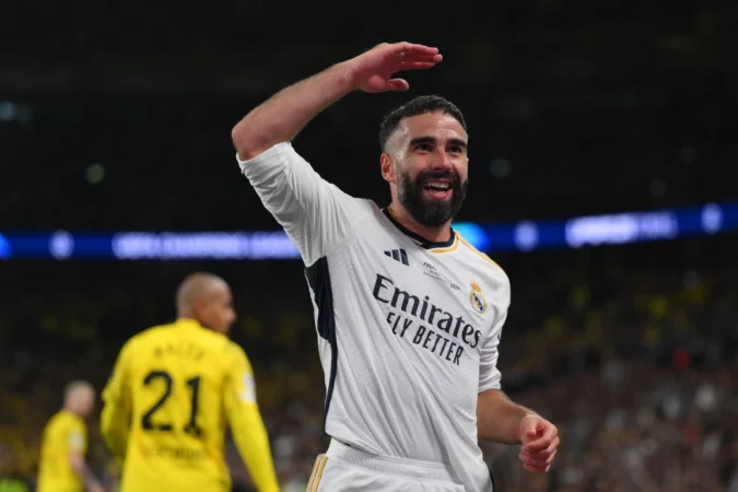 Carvajal: «El día que no esté en el Real Madrid, me gustaría probar otra liga que no fuese de Europa» Carvajal: «El día que no esté en el Real Madrid, me gustaría probar otra liga que no fuese de Europa»