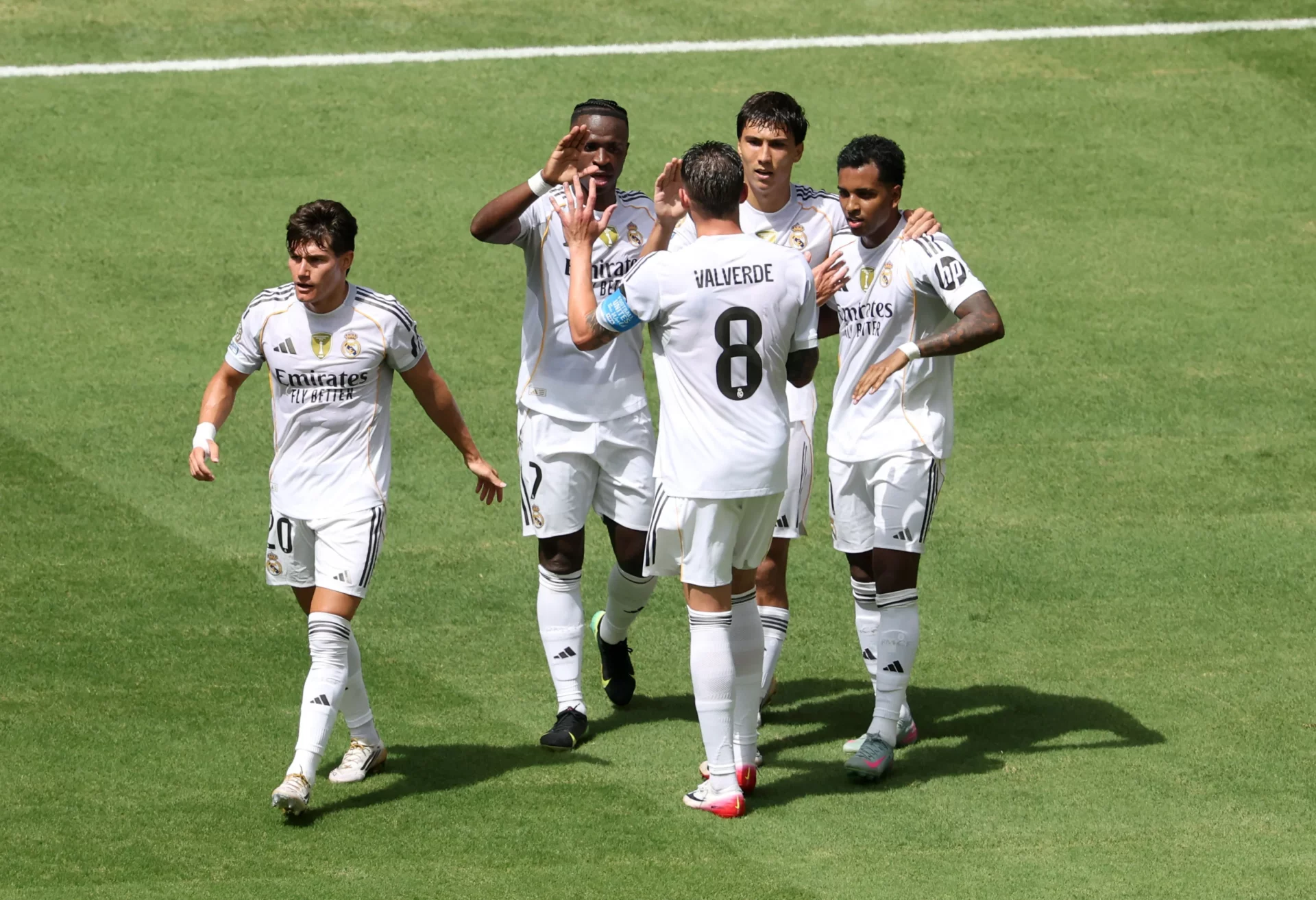Las cuentas del Real Madrid: puede ser primero, segundo… o caer eliminado Los jugadores del Real Madrid celebran uno de los goles que pueden definir su clasificación en el Mundial de Clubes 2025