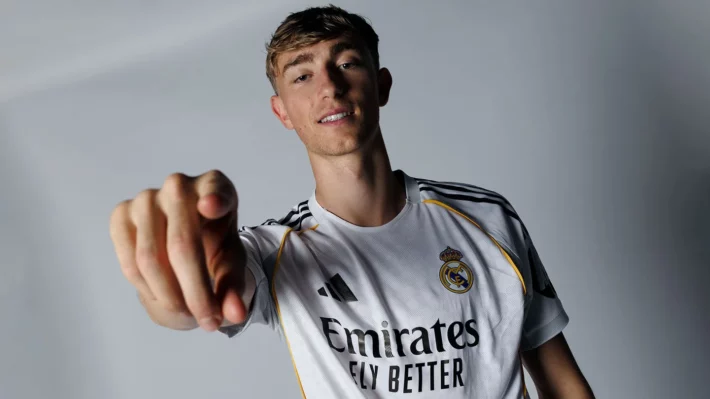 Huijsen: «No hay ninguna generación del Real Madrid que no haya quedado para la historia» Huijsen: «No hay ninguna generación del Real Madrid que no haya quedado para la historia»