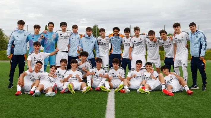 Manita al Barça en la final: una generación de La Fábrica que enamora al madridismo Manita al Barça en la final: una generación de La Fábrica que enamora al madridismo